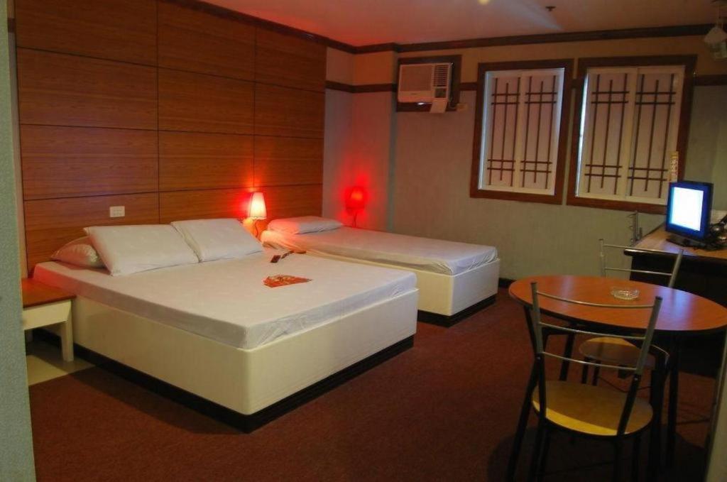 Hotel Sogo Sta Mesa Manila Eksteriør billede