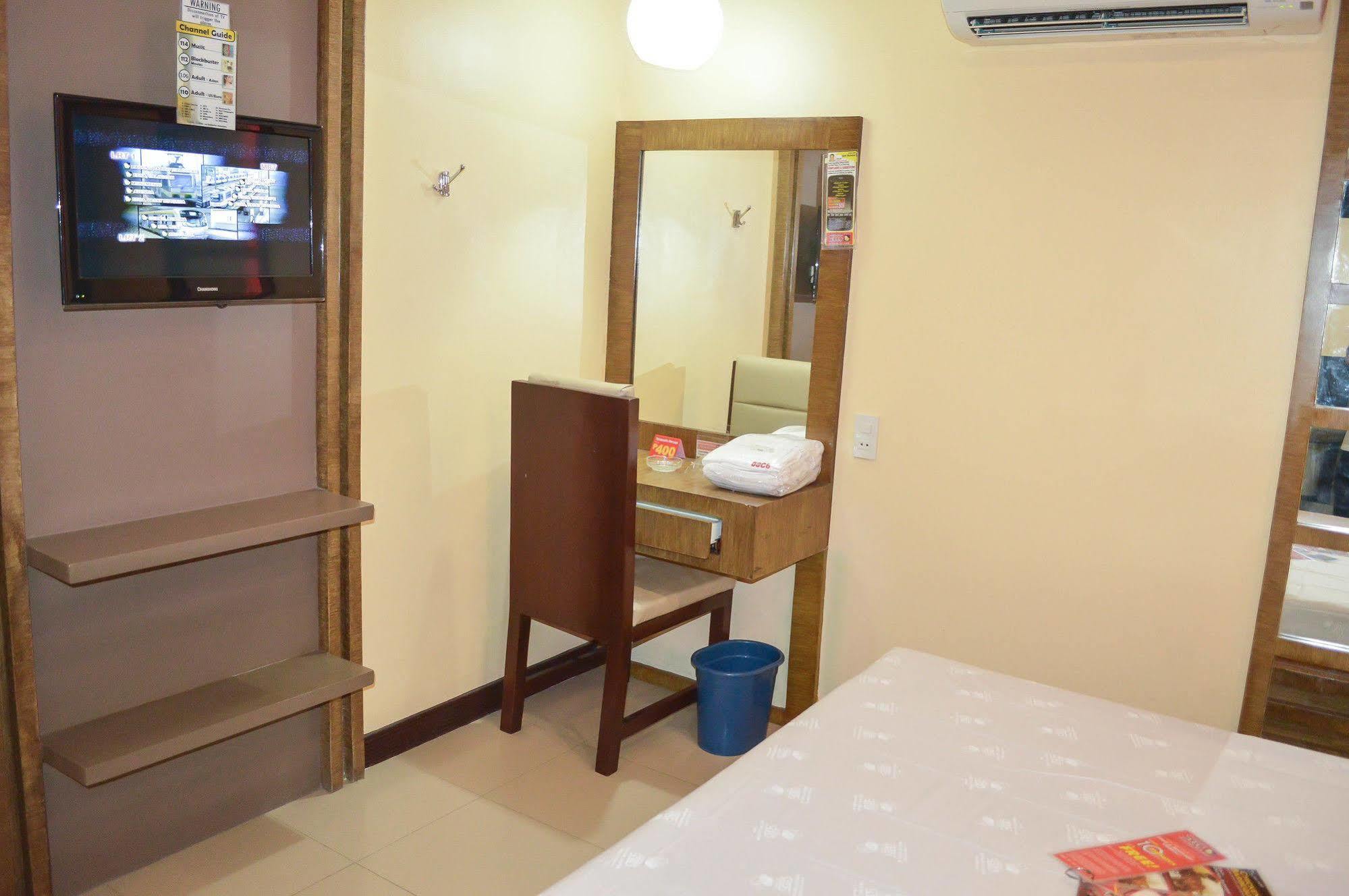 Hotel Sogo Sta Mesa Manila Eksteriør billede