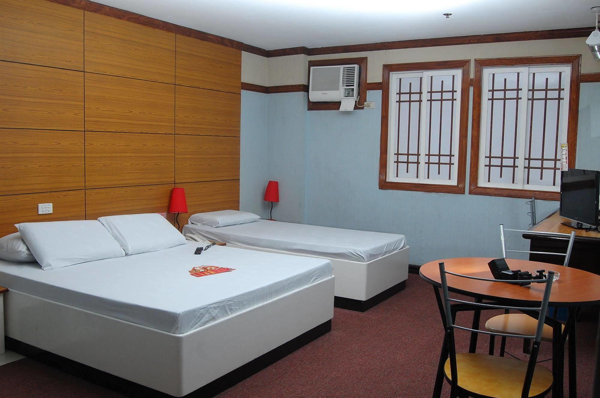 Hotel Sogo Sta Mesa Manila Eksteriør billede
