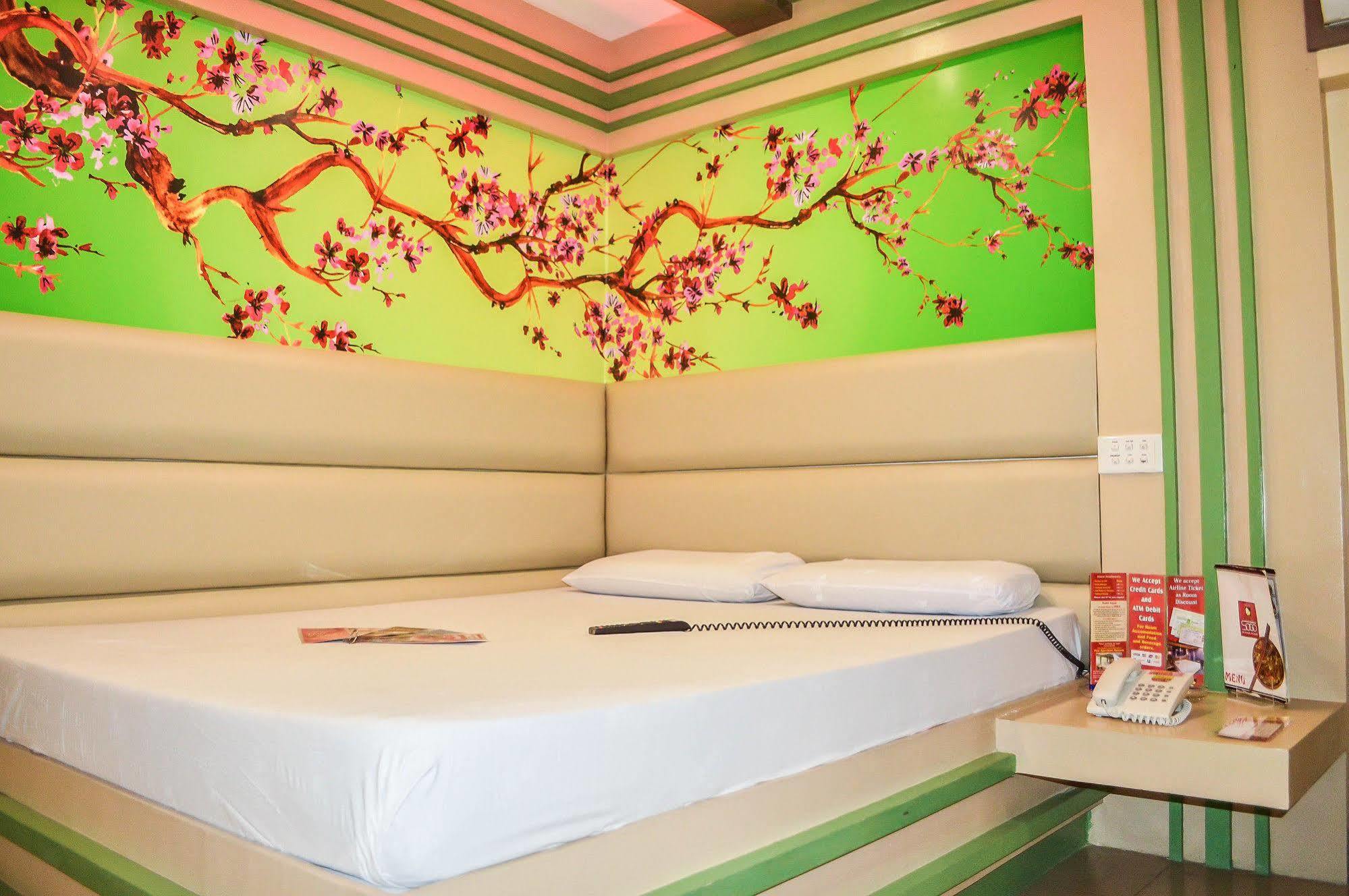 Hotel Sogo Sta Mesa Manila Eksteriør billede